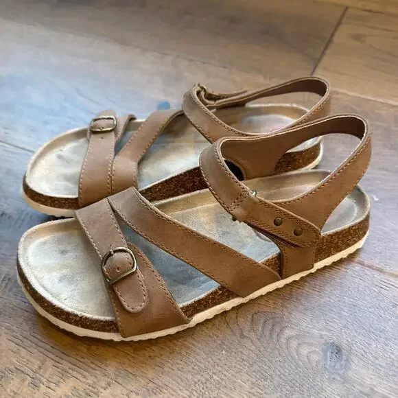 BareTraps BeTrue Persy Ankle Strap Flat Sandals Tan Vegan Leather Women Sz 6M - Picture 3 of 7